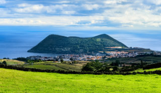 Viaje a Azores en Semana Santa. Combinado Terceria i Sao Miguel
