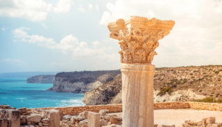 Viaje a Chipre. En grupo. Monasterios y playa