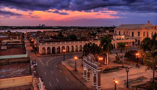 Viaje a Cuba. Puente de Diciembre. Perlas cubanas
