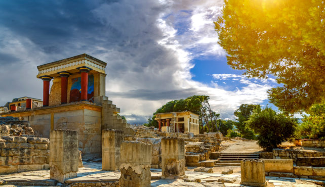 Viaje arqueológico a Grecia. Viaje a Grecia en grupo en verano