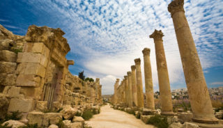 Viaje arqueológico a Jordania y Jerusalén en grupo. Academia de Historia Antigua y Arqueología ADEAH