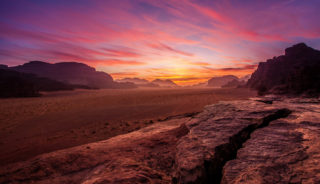 Viaje a Jordania. En grupo. Descubre el desierto de Lawrence de Arabia, Petra y Mar Muerto.
