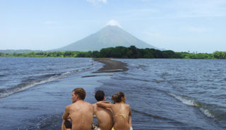 Viaje a Nicaragua. A medida. Paraíso de Aventuras