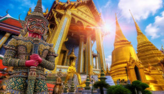 Viaje a Tailandia en grupo en verano. Aventura en el Reino de Siam