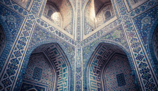 Viaje a Uzbekistán y Azerbaiyán a medida. Desde Samarkanda hacia Bakú